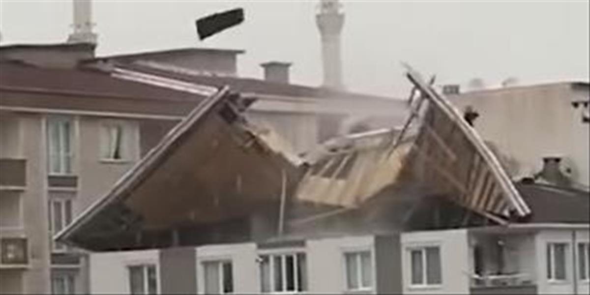 VIDEO: V Turecku zabíjala silná búrka