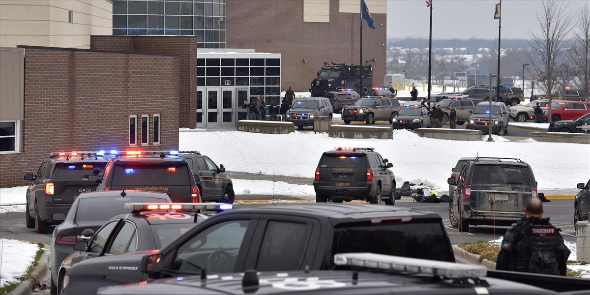 Po streľbe na strednej škole zomrel ďalší študent