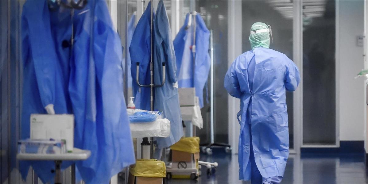 Desiatky zdravotníkov sa nakazili na vianočnom večierku