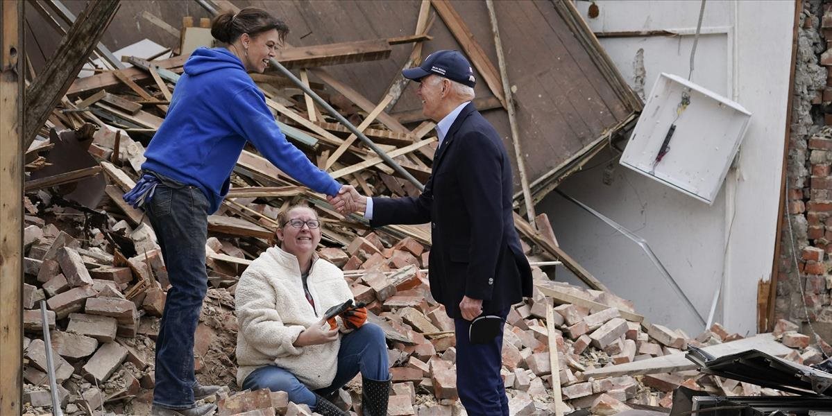 Biden prisľúbil pomoc obetiam tornád