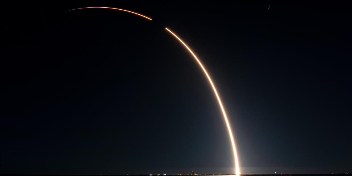 SpaceX vyslala zásoby i vianočné darčeky pre posádku na ISS