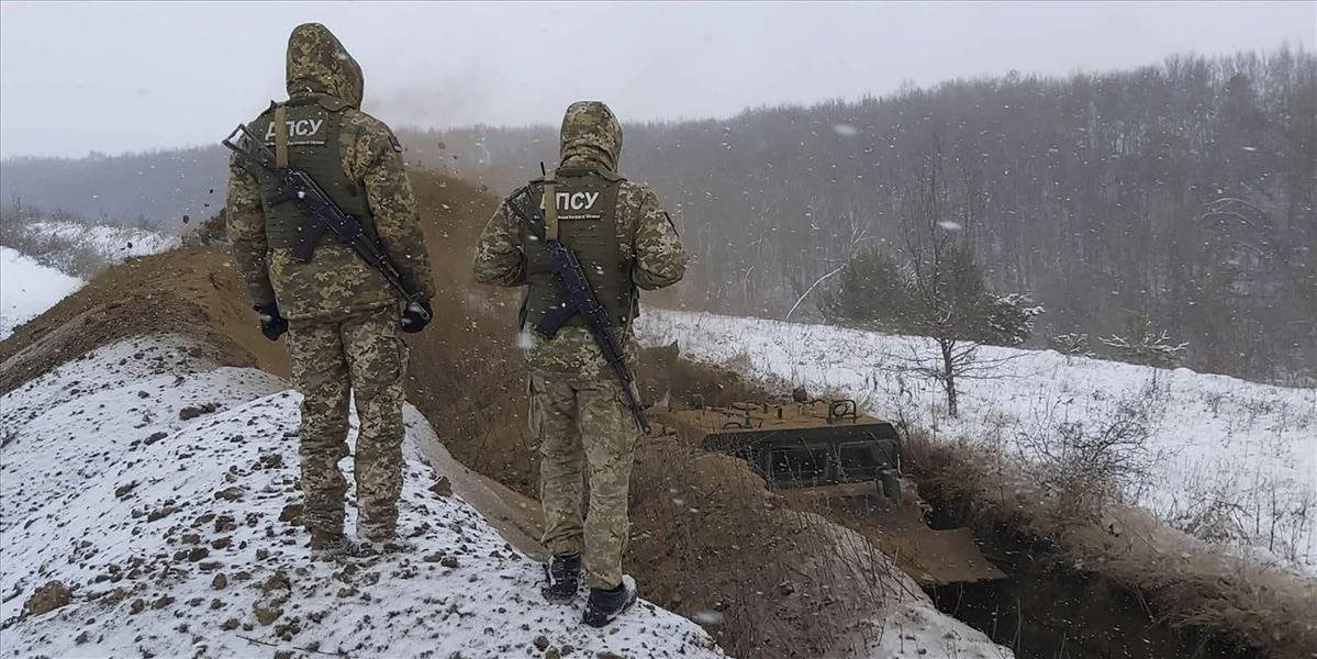 Spojené štáty obviňujú Rusko v dôsledku zhromažďovania vojakov na ukrajinskej hranici