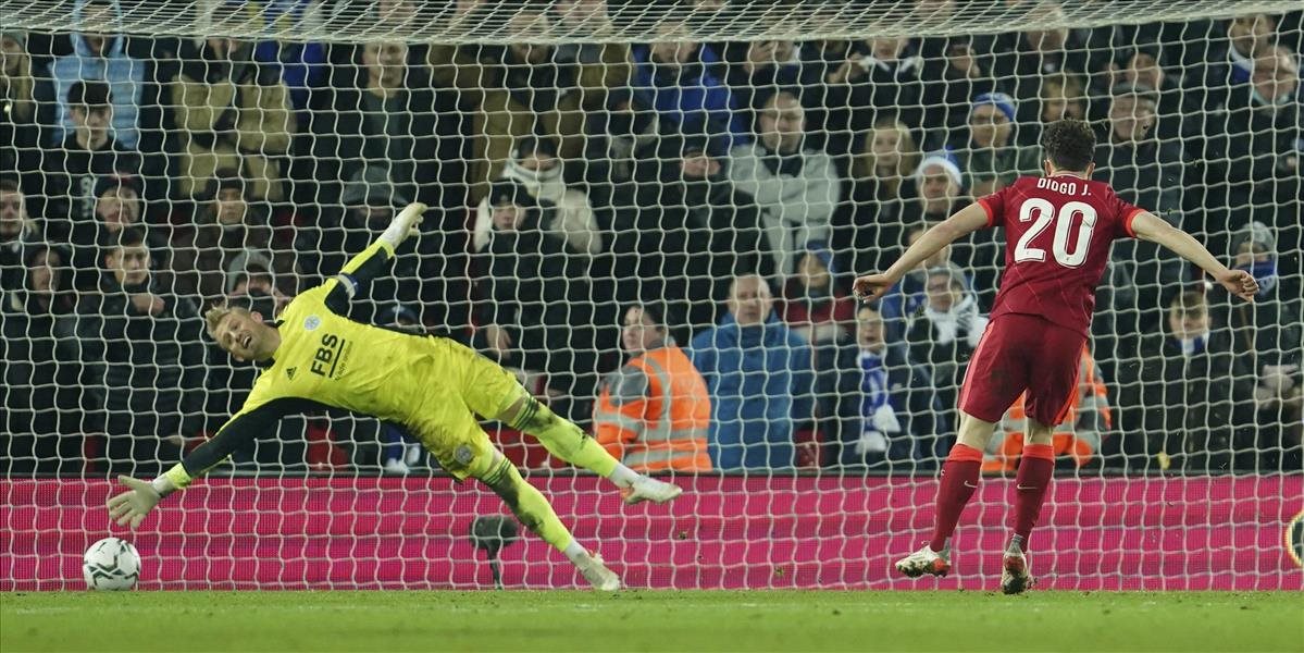 EFL: Minamino v posledných sekundách zachránil Liverpool, Tottenham zdolal West Ham