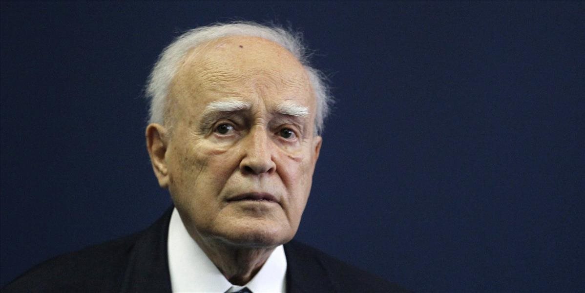 Zomrel bývalý grécky prezident Karolos Papulias