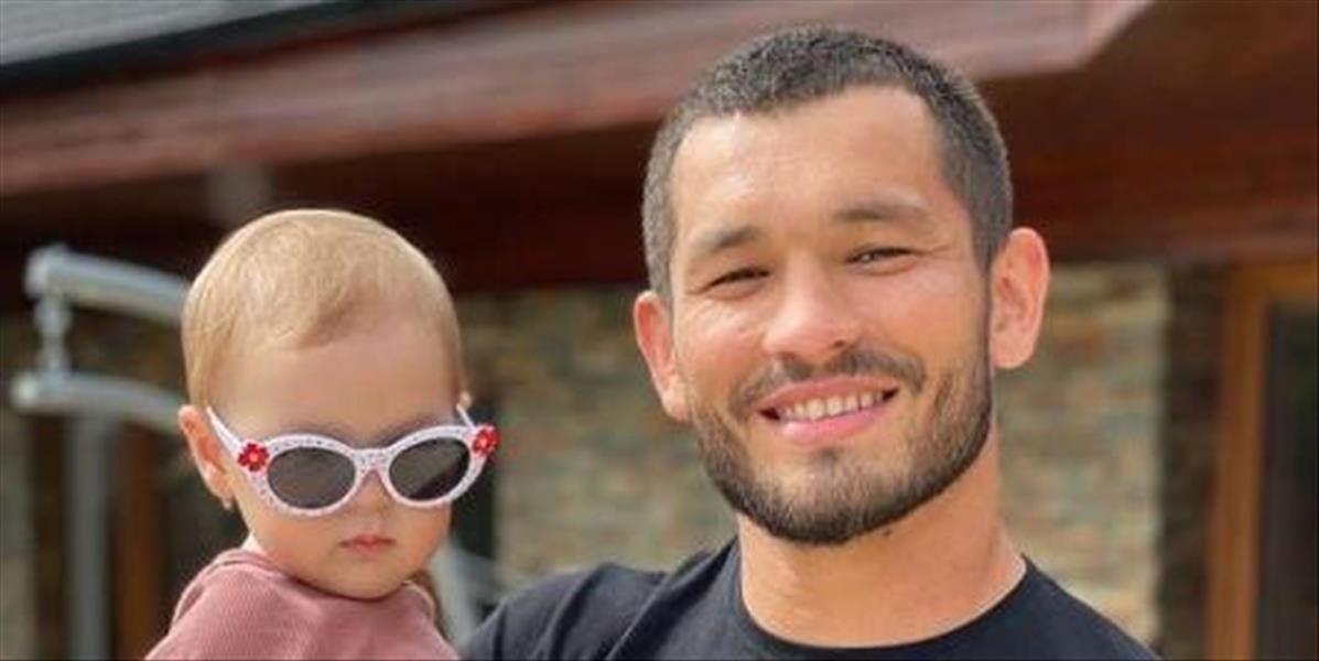 Zápasník Muradov reaguje na slová expartnerky Bagárovej