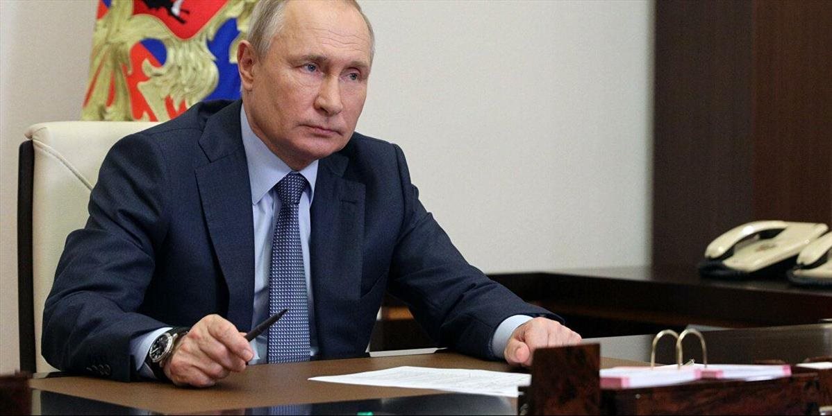 Kremeľ prezradil obsah nočného rozhovoru medzi Putinom a Bidenom