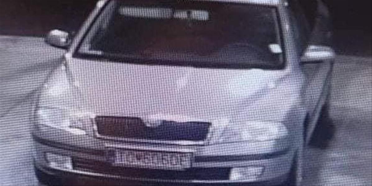 Telo nezvestného policajta našli v kufri auta
