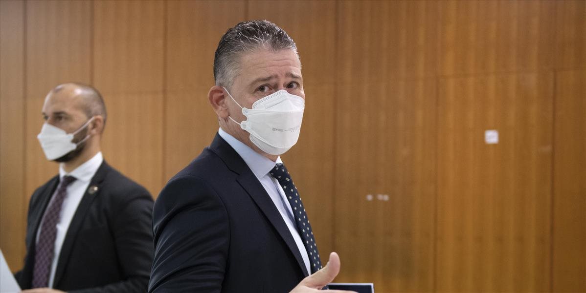 Minister Mikulec má na tento rok veľké plány!