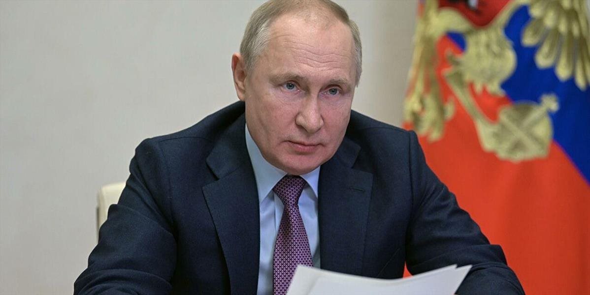 V Kazachstane použili praktiky z Majdanu, povedal Putin