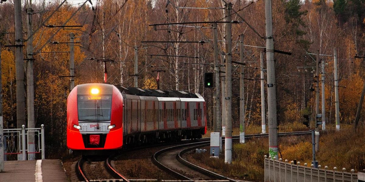 Kuriózna nehoda. Vlak narazil do lietadla