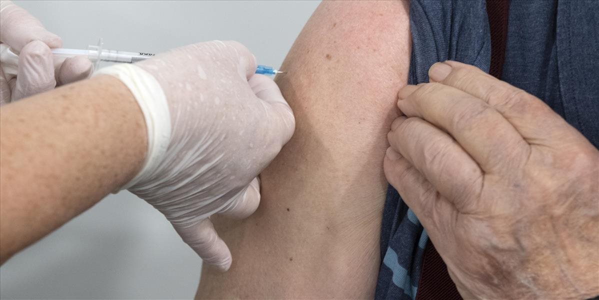Matovič ohlásil zmenu v registrácii seniorov na odmenu za očkovanie