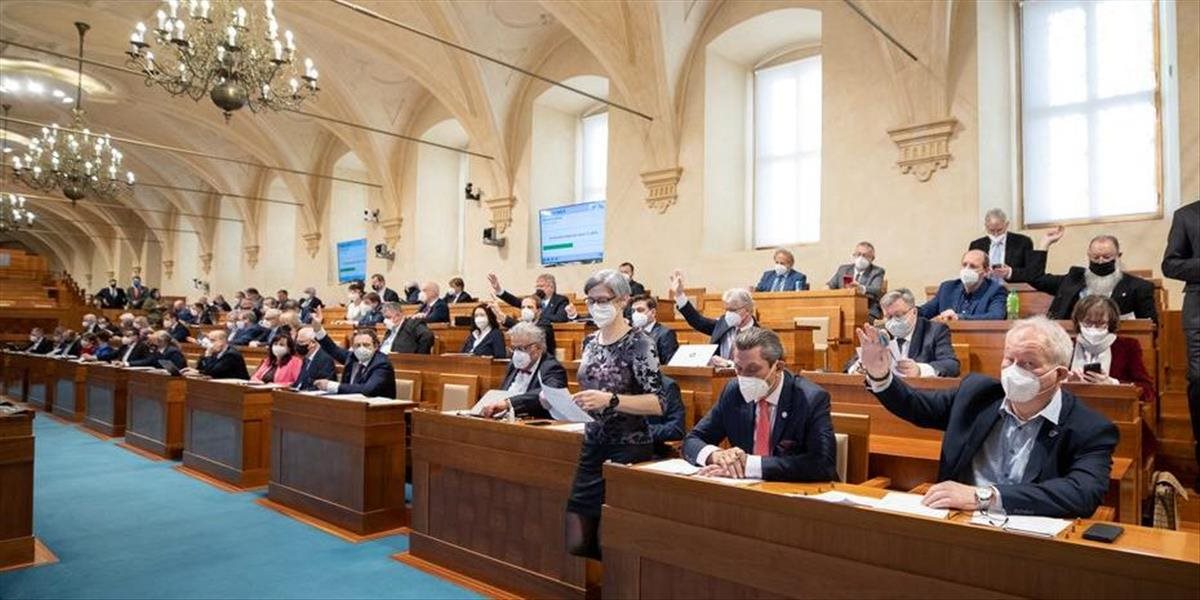 Český Senát odmietol pandemický zákon