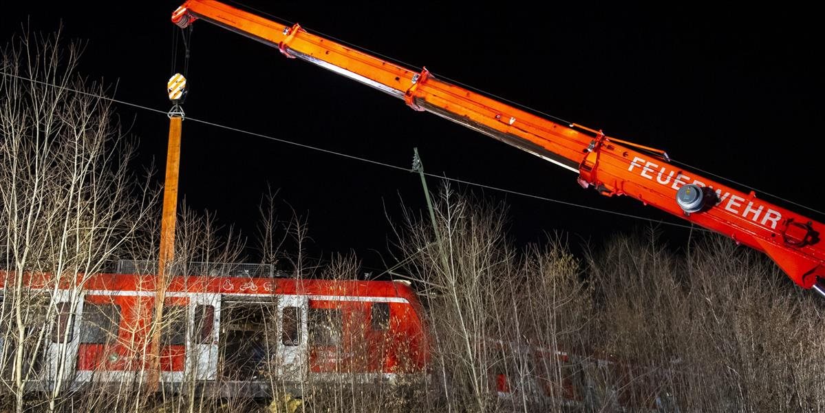 VIDEO: Čelná zrážka vlakov si vyžiadala mŕtveho a 30 zranených