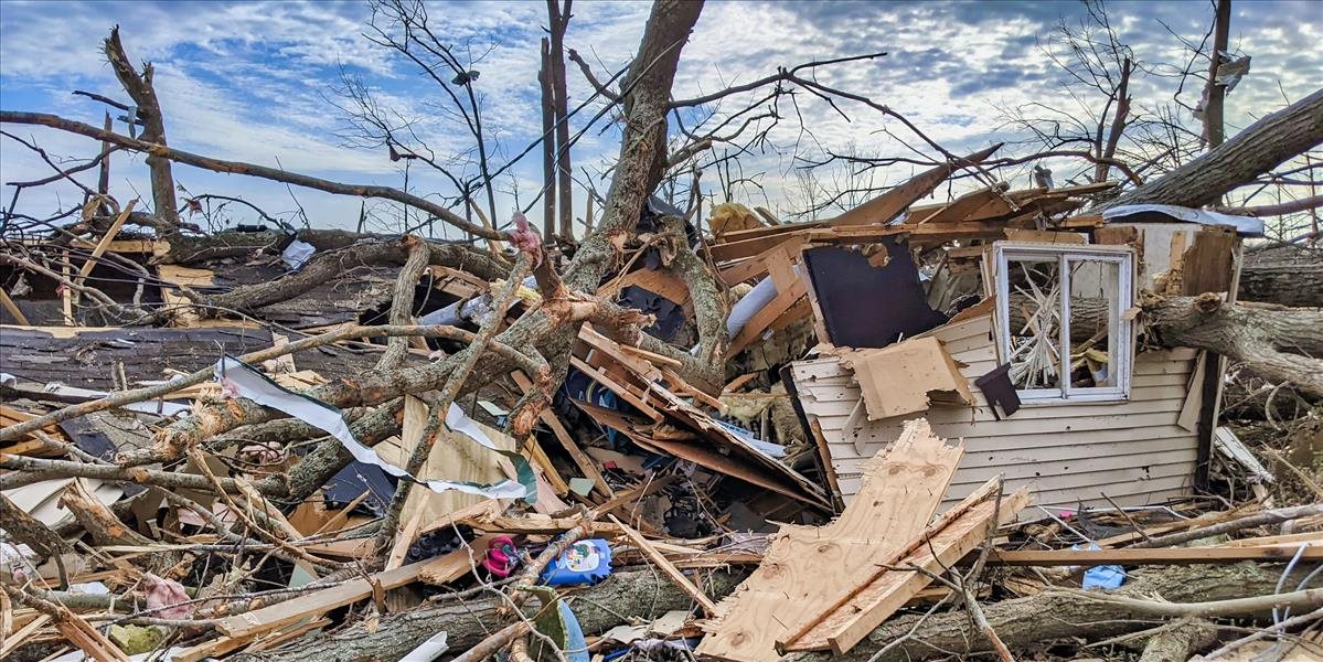 VIDEO: V Poľsku zaznamenali šesť tornád