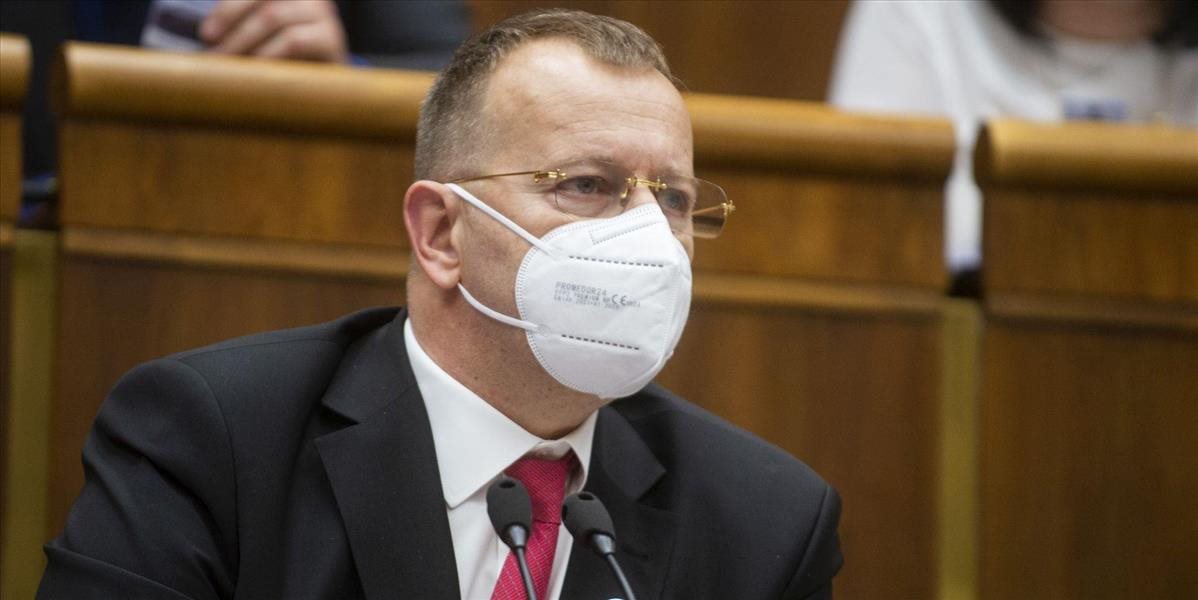 Sme rodina nebude odvolávať Mikulca, schôdza pokračuje v utorok