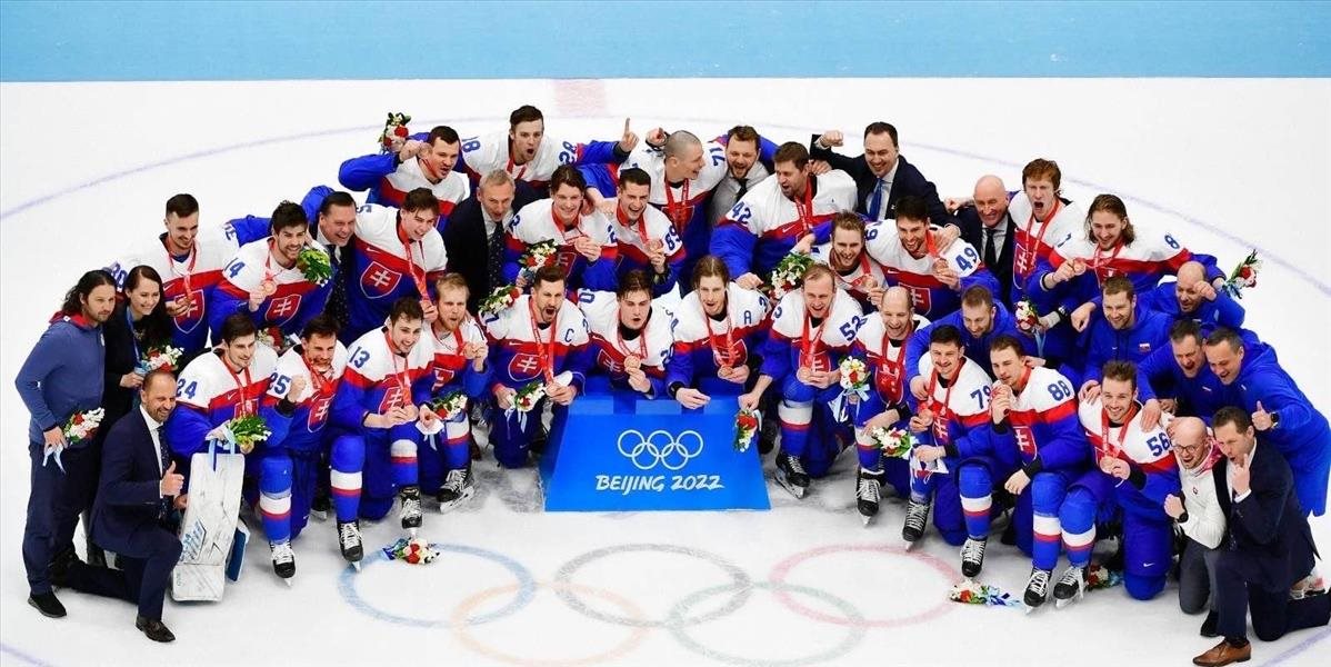 Slovenskí hokejisti včera príjemne prekvapili! Gratulovali im aj politici