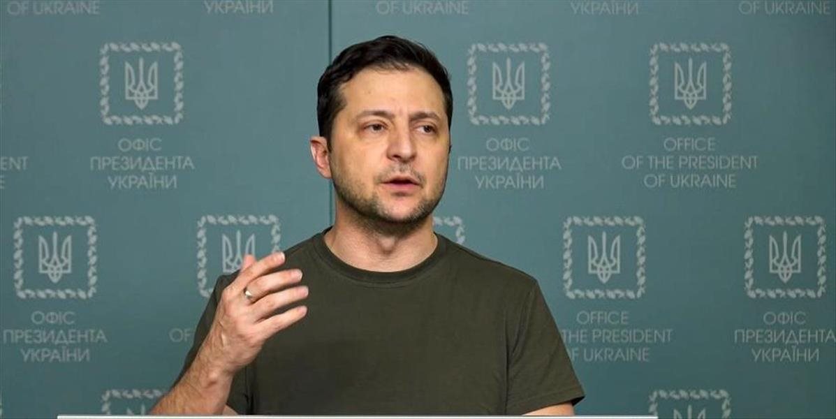 VIDEO: Zelenského emotívny prejav dojal tlmočníčku k slzám!