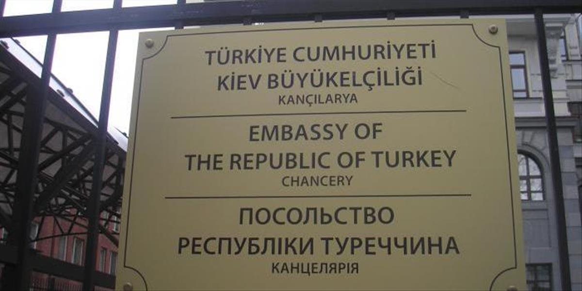 Turecko začalo evakuovať veľvyslanectvo v Kyjeve