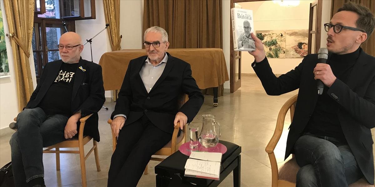 REPORTÁŽ Na dobu minulú i súčasnú sa prostredníctvom rozhovorov pozreli Ján Štrasser a Martin Bútora v knihe Rozhovory o časoch, ktoré sme žili a žijeme