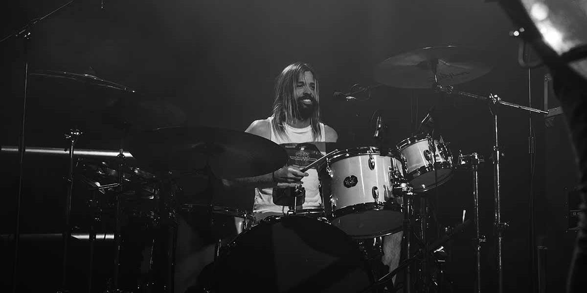Zomrel Taylor Hawkins z kapely Foo Fighters
