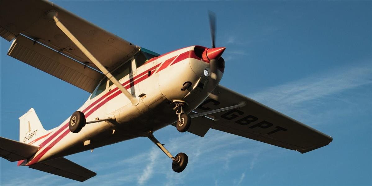 Pátranie po lietadle s dvojčlennou posádkou bolo opäť obnovené