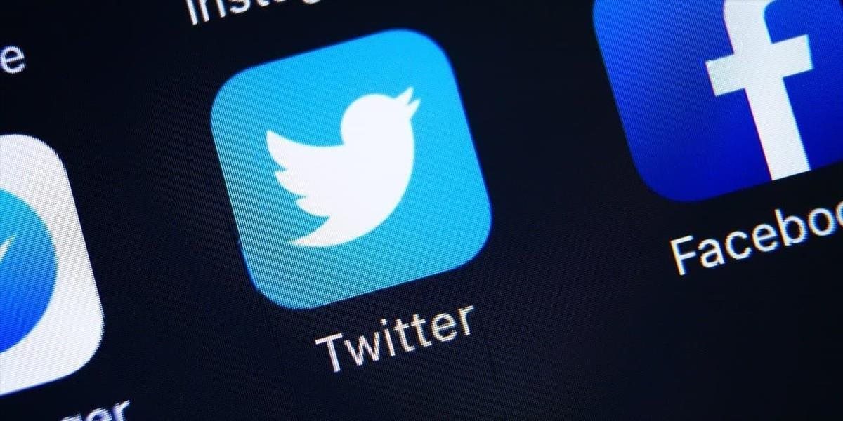 Twitter obmedzí obsah z viac než 300 oficiálnych účtov ruského vedenia