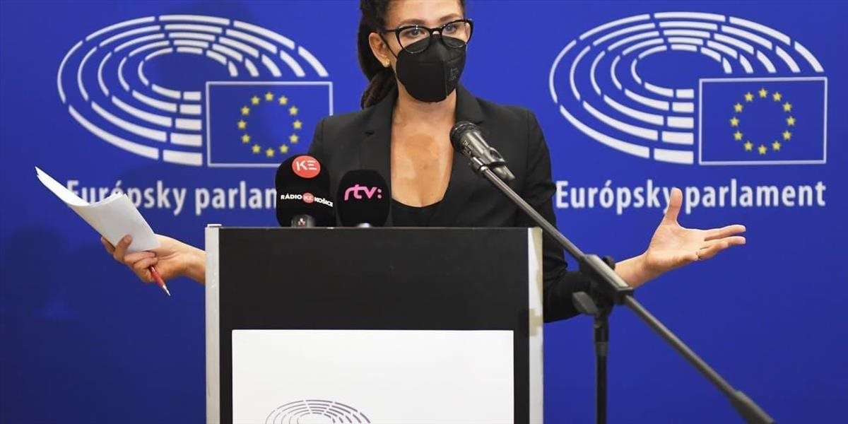 Nicholsonová:„Nehovorme o sociálnej Európe, kým rómske deti umierajú na podvýživu."