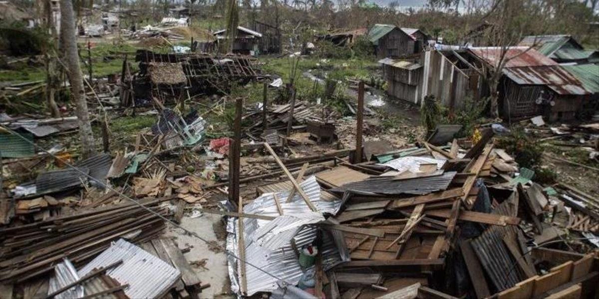 Tropická búrka Megi vyhnala z domovov viac než 17 000 ľudí