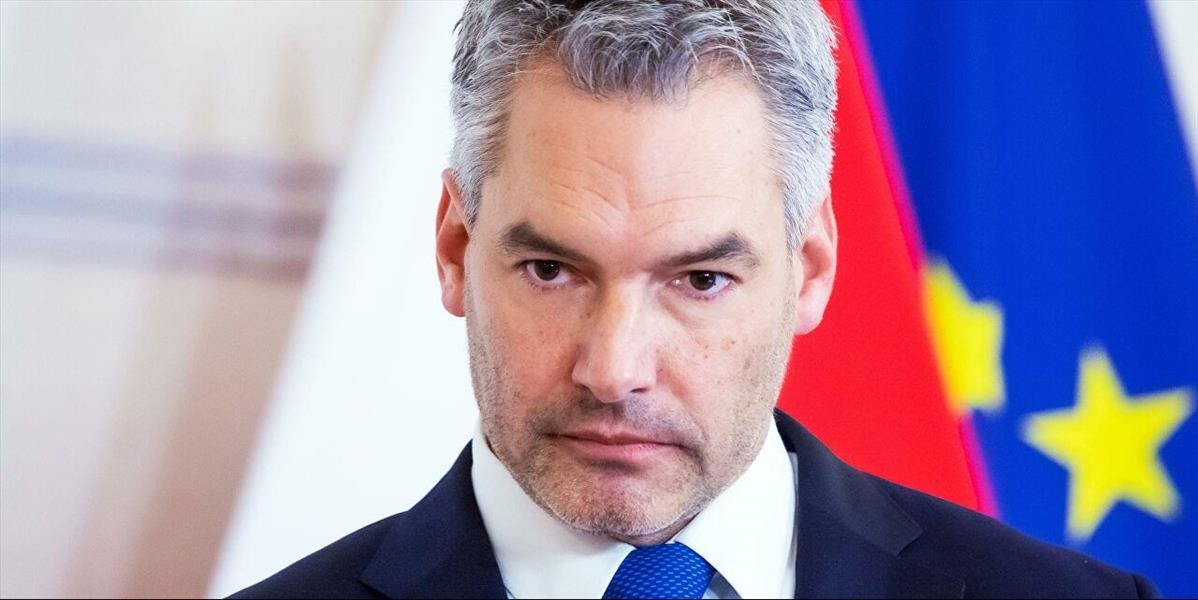 Rakúsky kancelár sa stretol s Putinom. Rokovania sú uzavreté