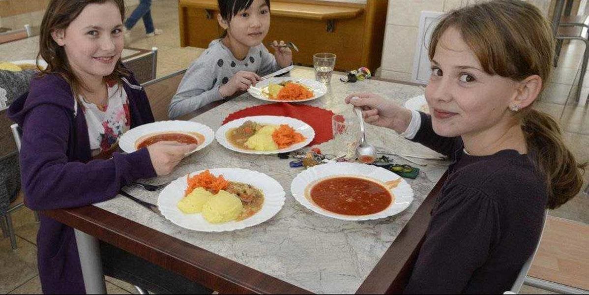 Dotácia na stravu detí sa upraví v súvislosti s utečencami z Ukrajiny