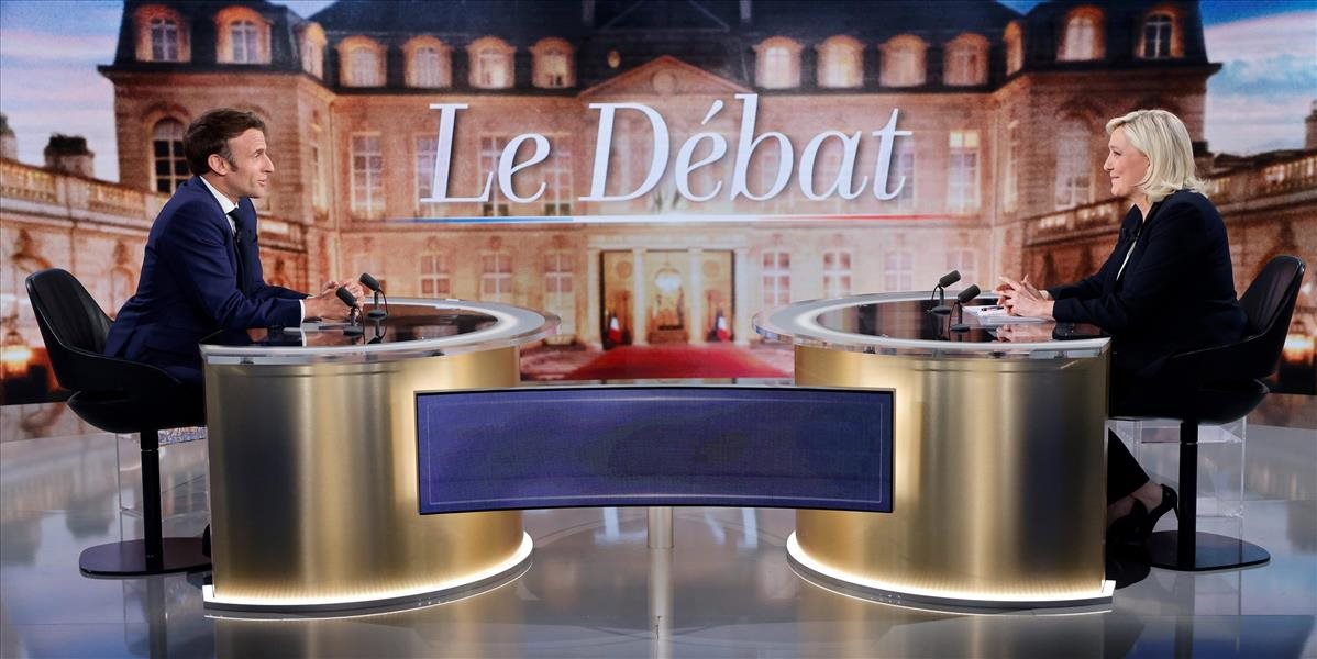 Predvolebná debata Macrona a Le Penovej trvala tri hodiny, diskutovali aj na tému islamu