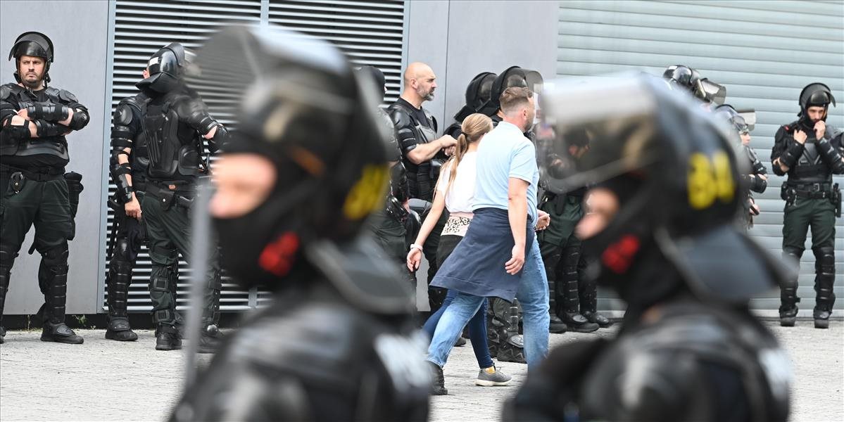 Futbalové derby v Bratislave: Polícia eliminovala rizikových fanúšikov!