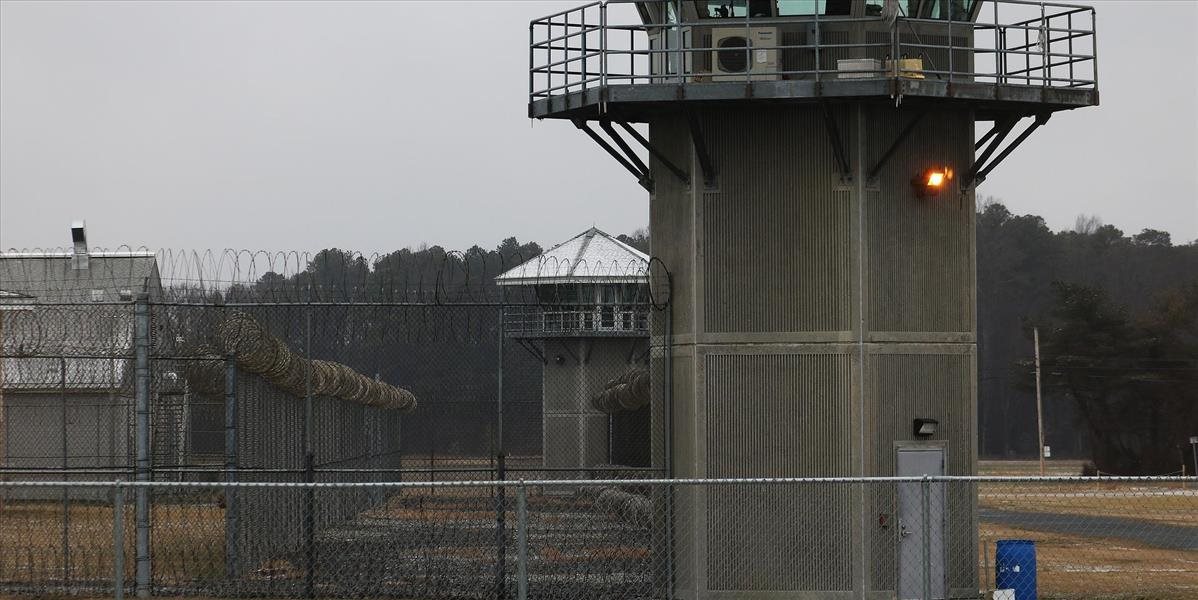VIDEO: Vzbura vo väzení si vyžiadala 43 mŕtvych! Vyše 100 väzňov je na úteku