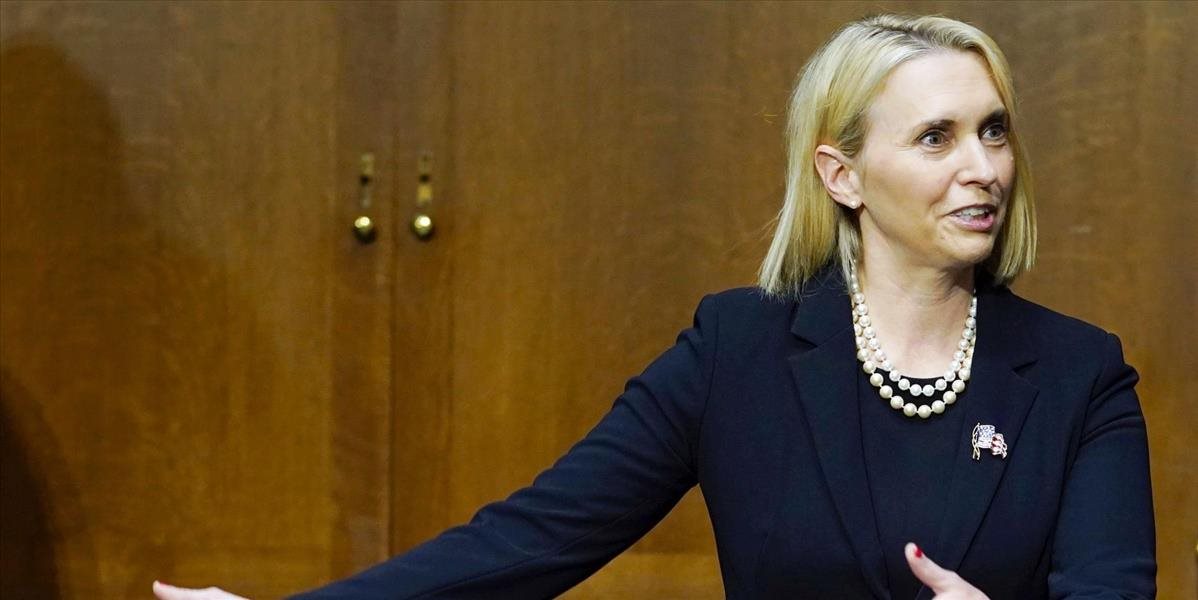 Korčok udelil Zlatú plaketu veľvyslankyni USA