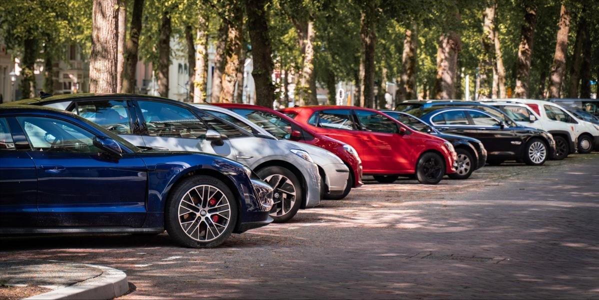 Skenovacie auto bude v uliciach kontrolovať zaplatené parkovné aj iné priestupky