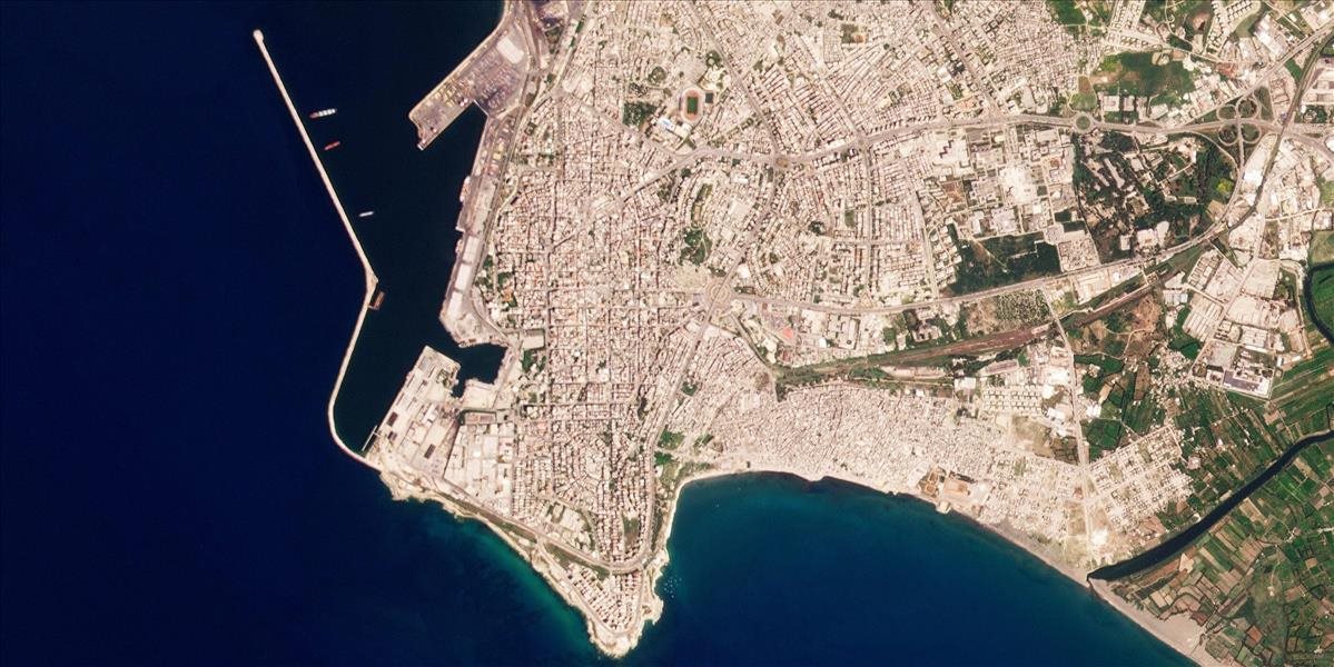 Satelitné snímky odhalili ruské praktiky v prístave