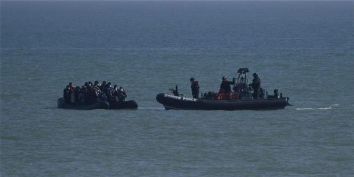Pri Tunisku sa potopila loď, nezvestných je 76 osôb!