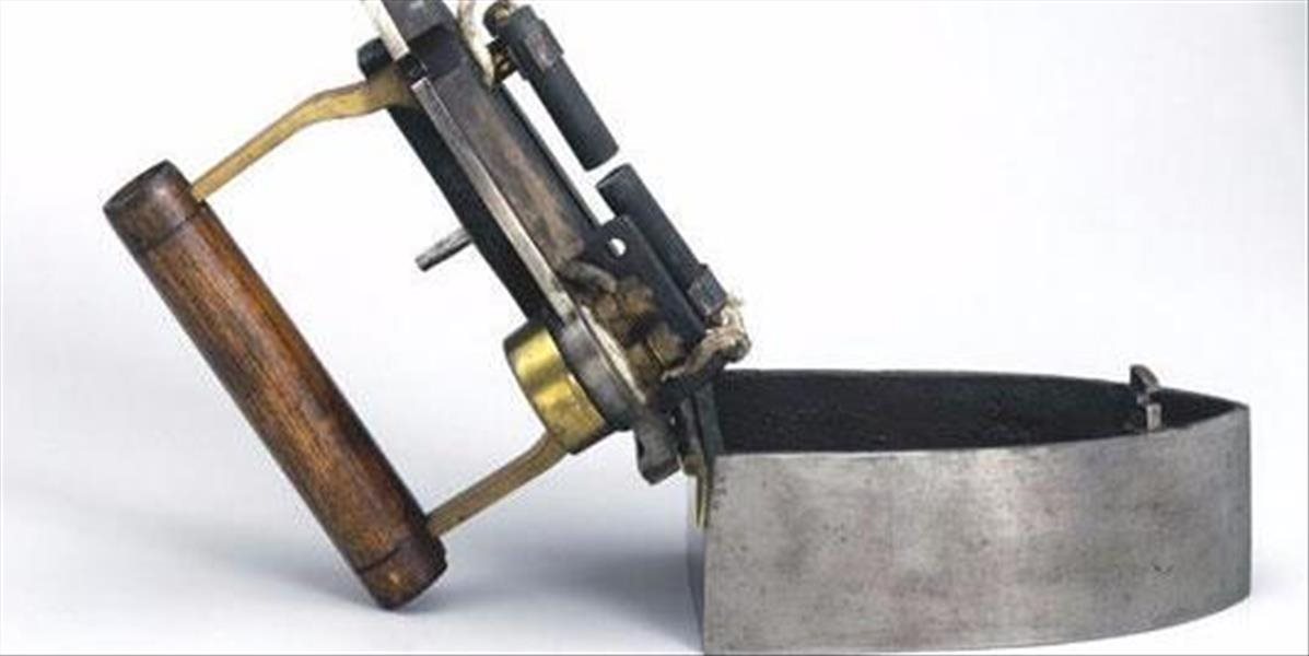 Pred 140 rokmi si Henry W. Seeley nechal patentovať elektrickú žehličku