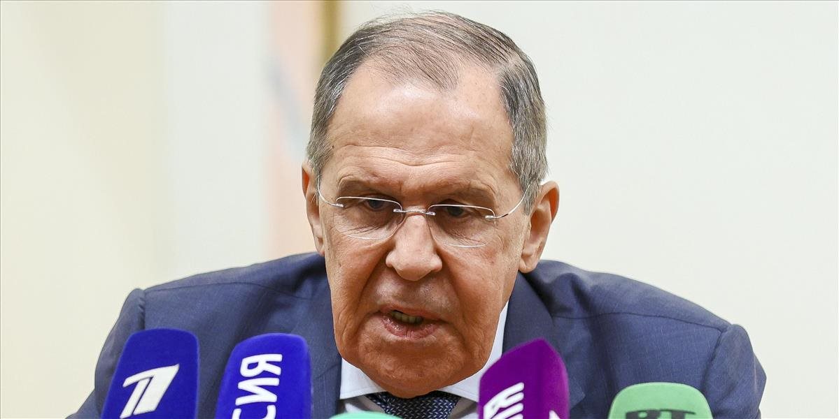 Lavrova nepustili do Srbska. Čo si na neho vymysleli?