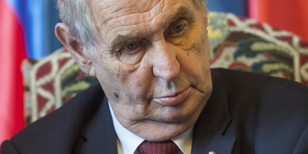 Zeman zamietol ďalšie žiadosti o vstup do ukrajinskej armády