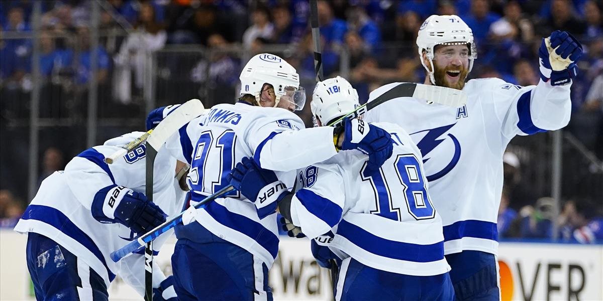 NHL: Tampa vedie v sérii nad Rangers 3:2, v závere opäť rozhodol Palát