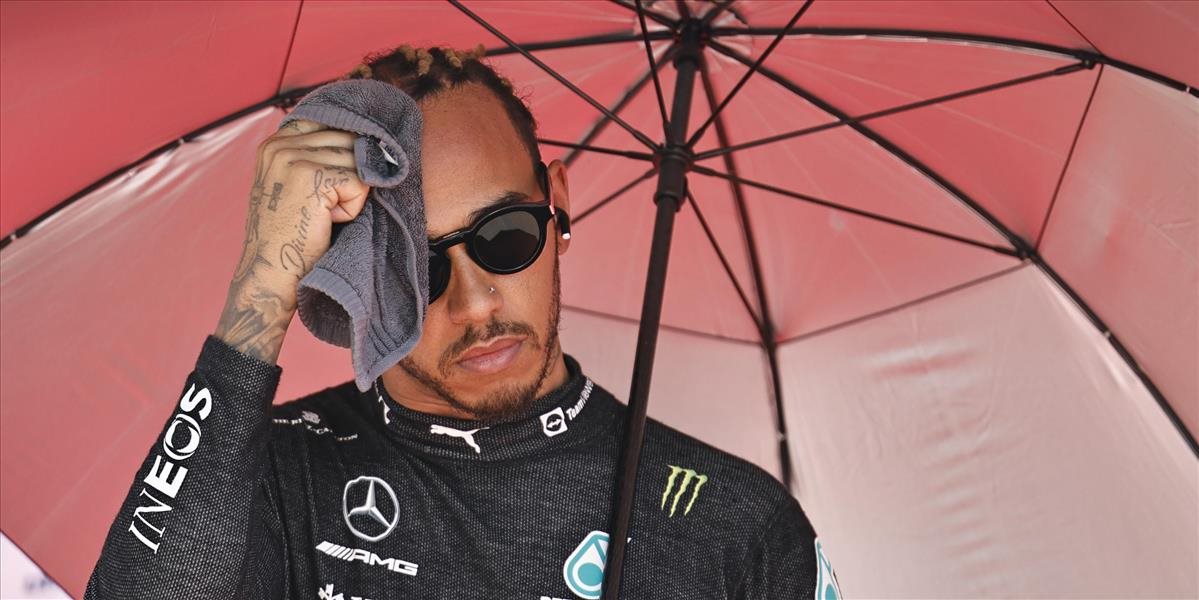 F1: Hamilton sa "modlil" aby preteky skončili čím skôr, hrozí mu vynechanie VC Kanady