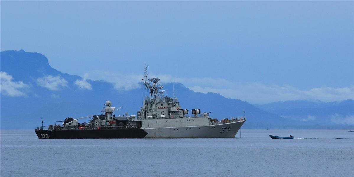 VIDEO: Ukrajinci potopili ruský remorkér. Viezol vojakov a zbrane