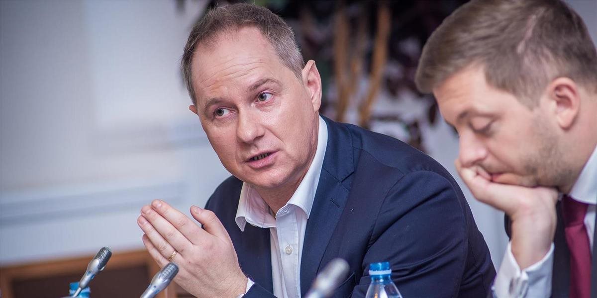 Český minister školstva unikol smrti!