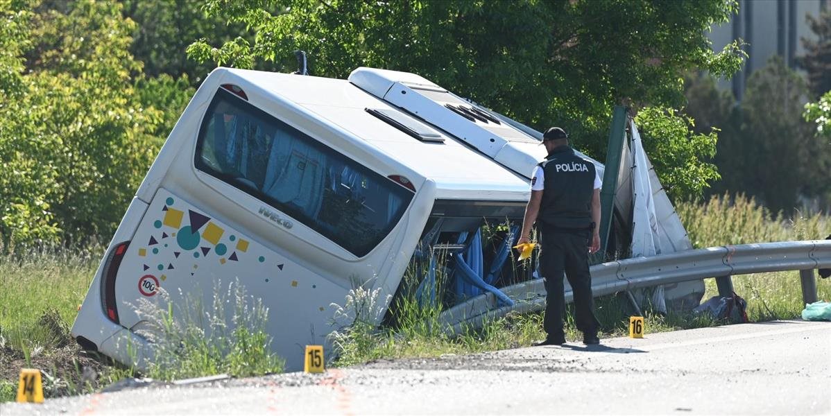 Vážna autobusová nehoda, ktorá si vyžiadala zranenie dieťaťa!