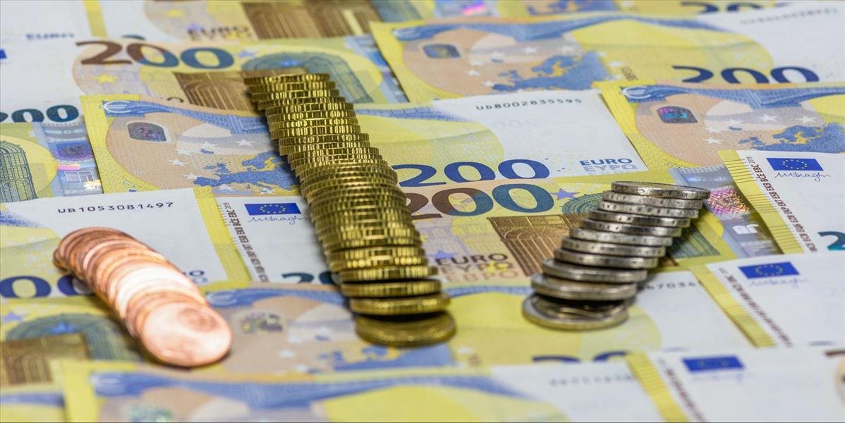 Ako to bude s eurofondmi? Slovensko má vrátiť závratnú sumu, uviedla Nicholsonová