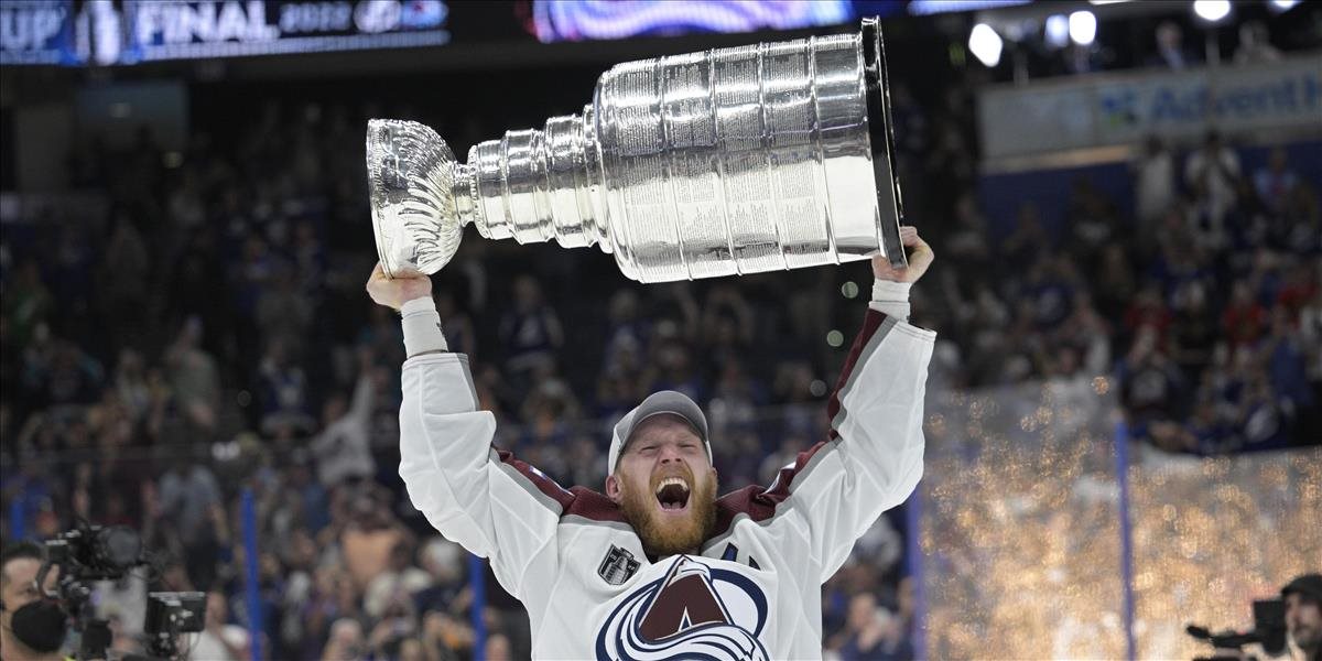 NHL: Colorado zastavilo Černákovú Tampu a po 21 rokoch získalo Stanley Cup
