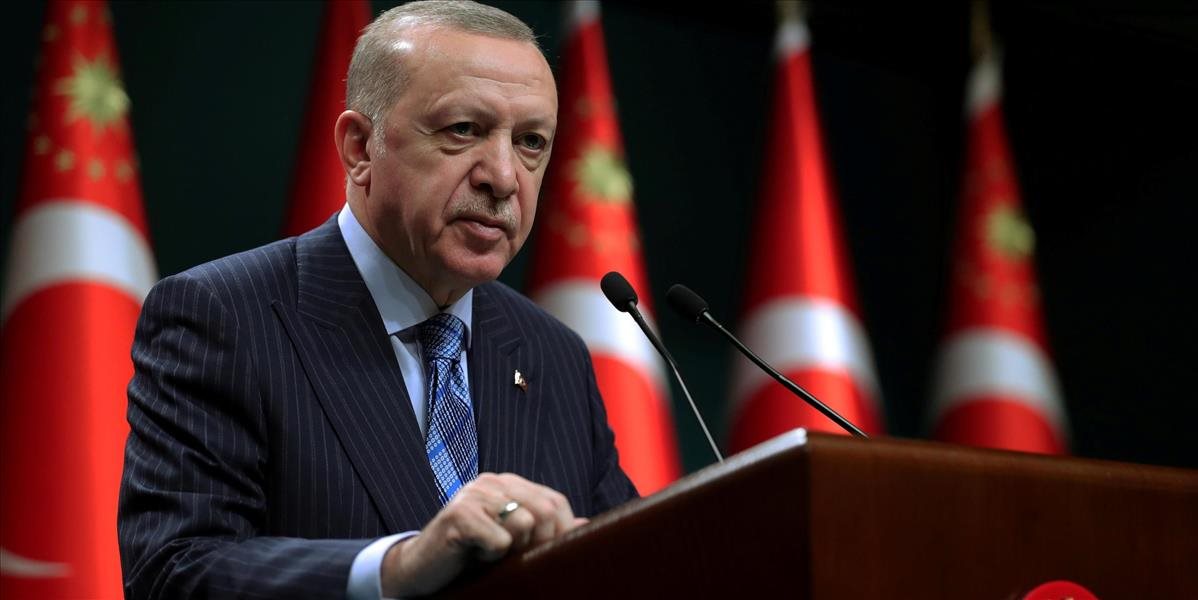 Erdogan vyzval na zintenzívnenie úsilia o ukončenie vojny na Ukrajine