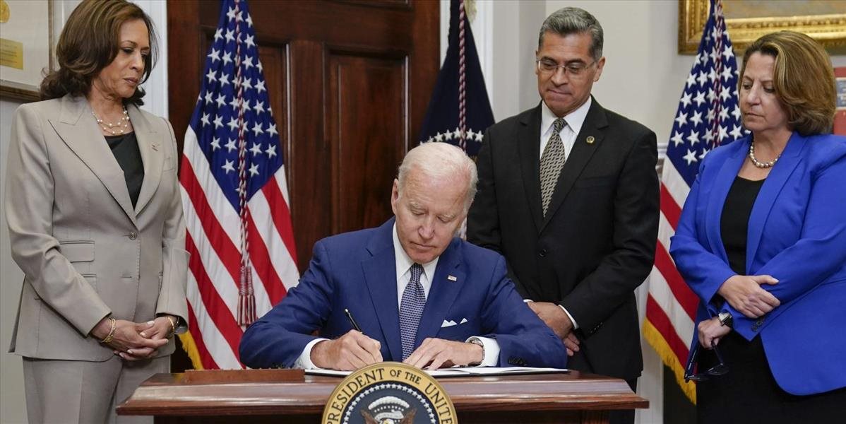 Biden podpísal nariadenie na ochranu prístupu k interrupciám