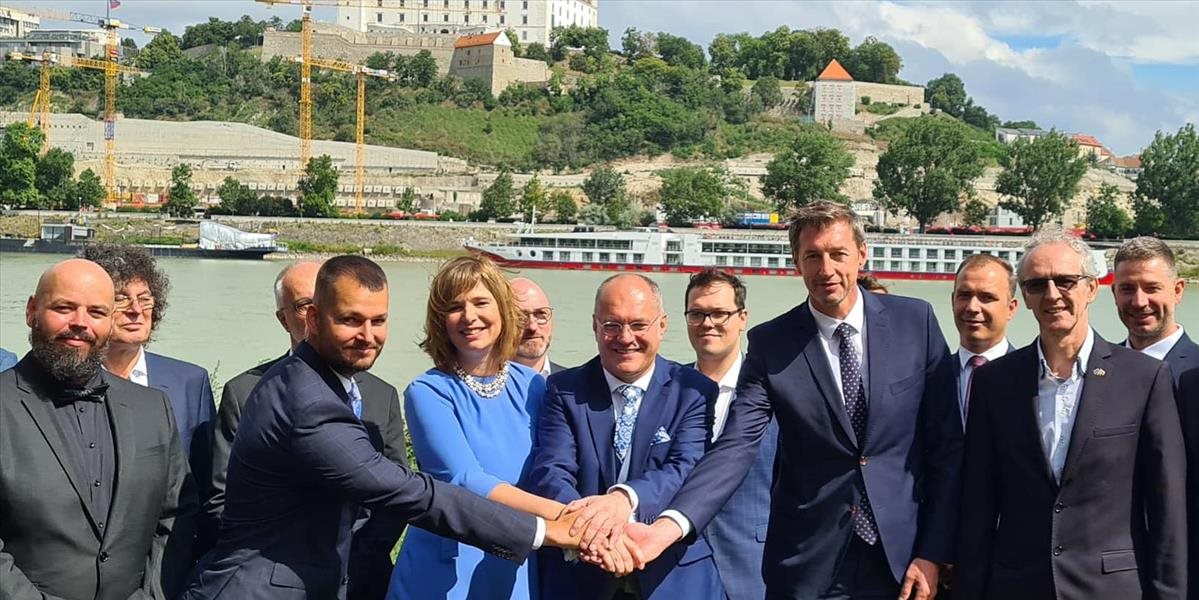 Veronika Remišová: My namiesto hádok pracujeme pre ľudí